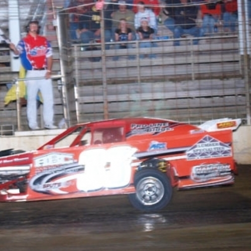 Taking the USMTS Checkered Flag in Cresco, IA